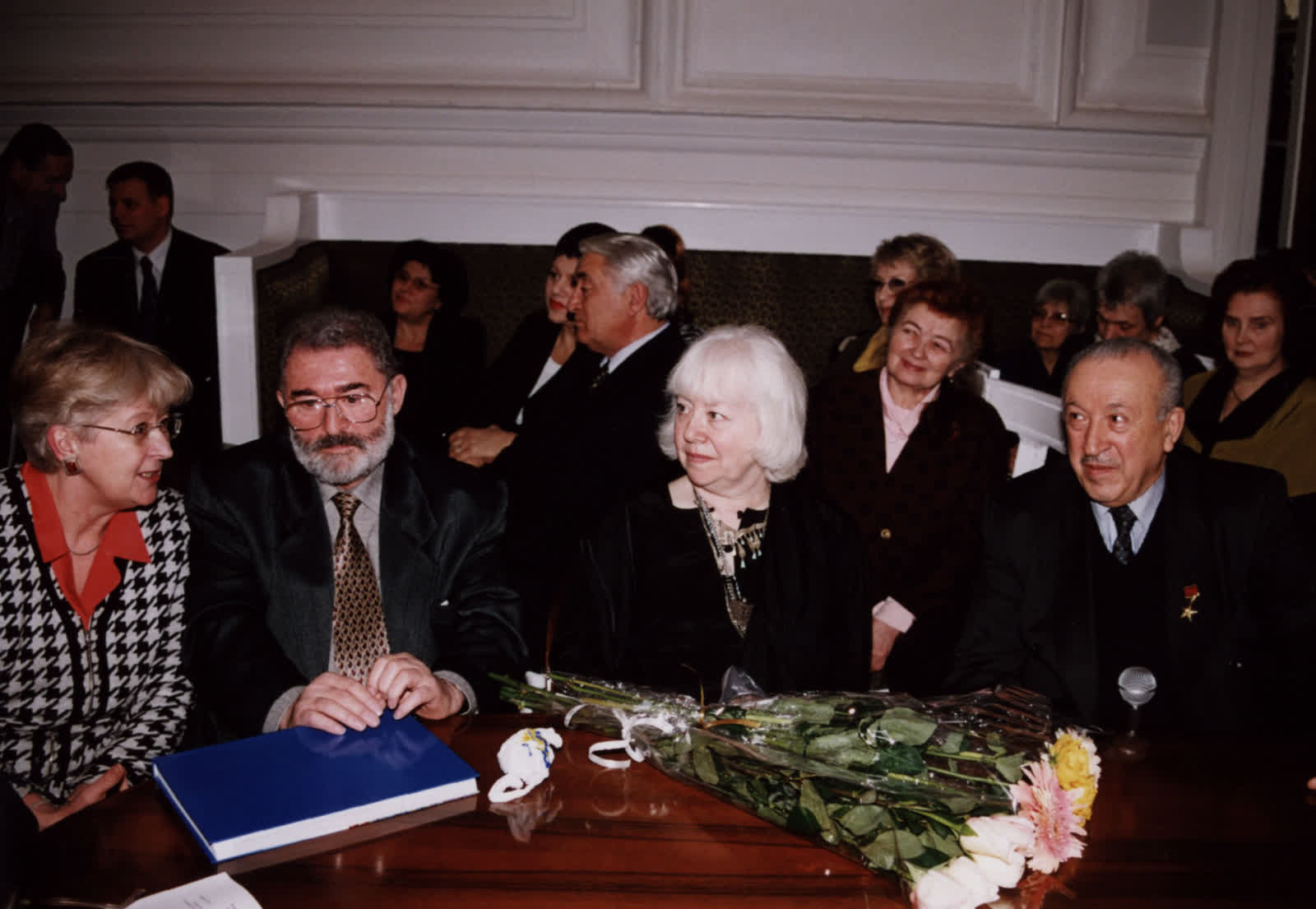 РАХ 2002 — юбилейная персональная выставка